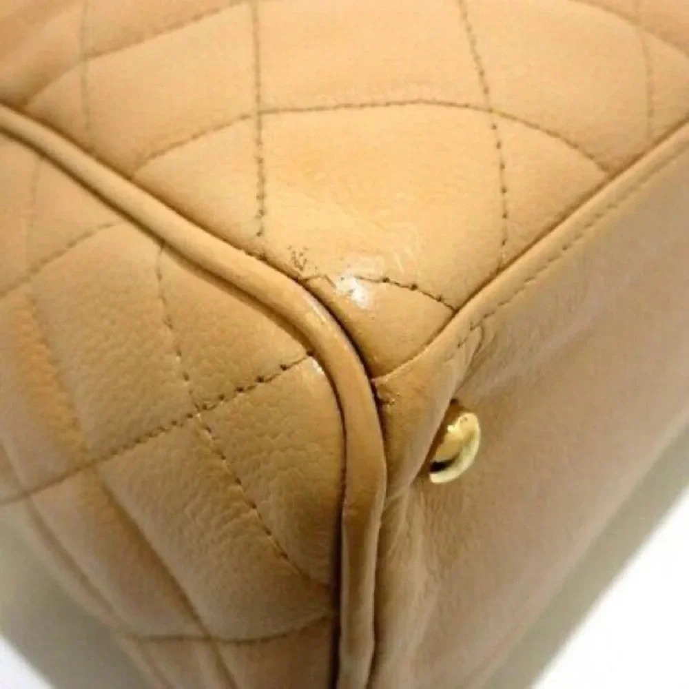 Vintage Chanel Beige Caviar Bowling Bag - Picture 5 of 12